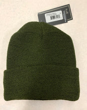 Load image into Gallery viewer, Canadian Merino Wool Toque