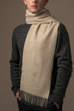 Load image into Gallery viewer, Merino English Lambswool Scarf