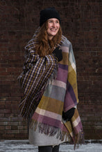 Load image into Gallery viewer, Canadian Merino Wool Toque