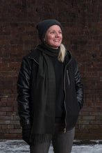 Load image into Gallery viewer, Lambswool Single Colour Scarf