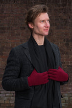 Load image into Gallery viewer, Canadian Lambswool Gloves