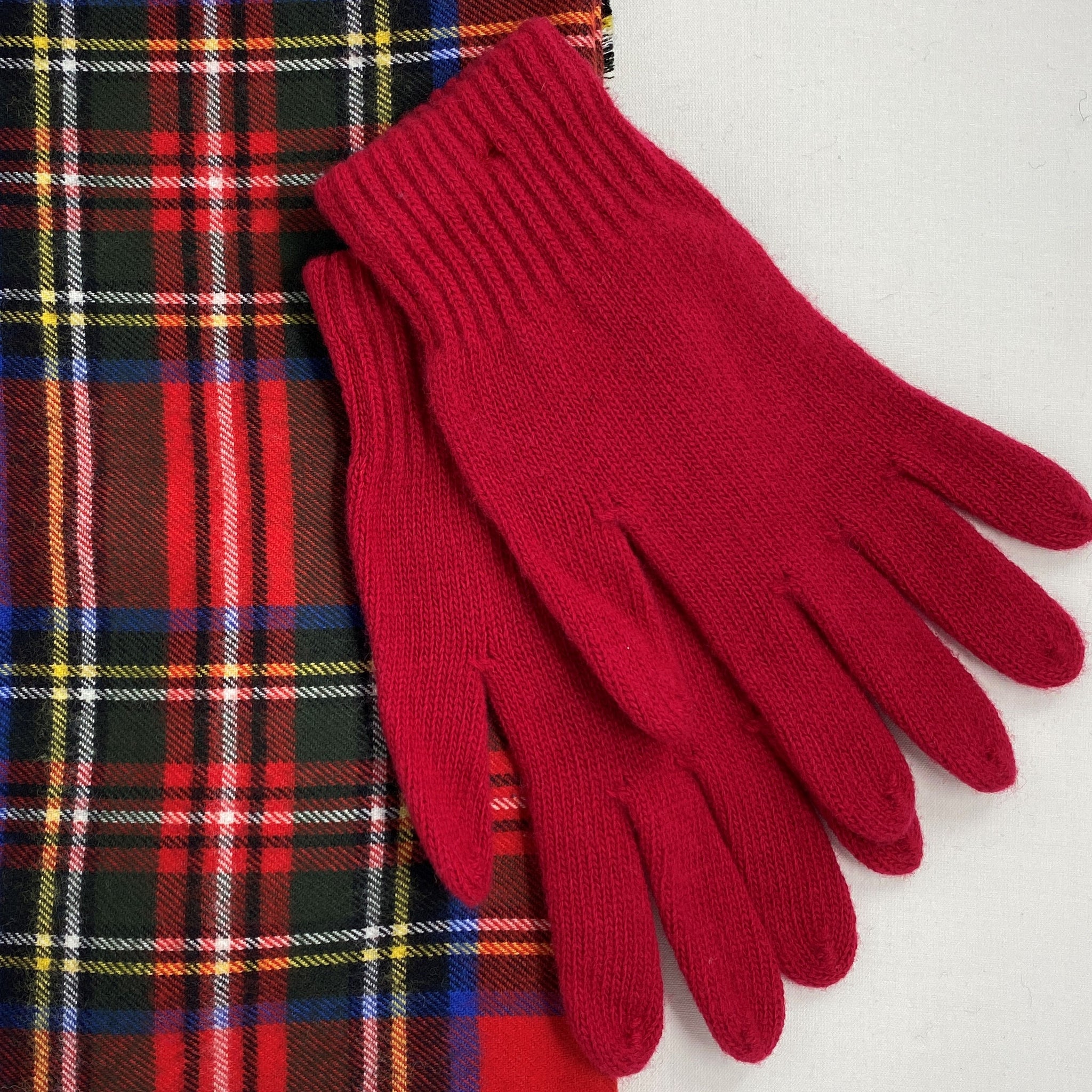 Canadian Lambswool Gloves – Sykes & Ainley